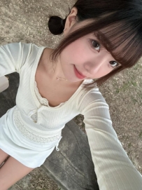 🌸 小艾｜155cm｜43kg｜Dcup｜18歲  甜美小隻馬登場💞