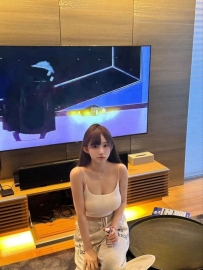 🇹🇼台灣女生  💧資訊：豆豆168cm Ecup 46kg 22歲