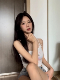 #臺中  秋秋 160.D.48.21歲  妹妹身材真的很不錯 奶很大