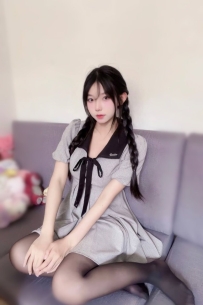 #臺中  小滿 158cm.B奶.19歲.45kg  #幼齒高中學生 皮膚白皙 無刺青