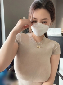 #臺北 小芳 162 G 52 30歲 性感撩人而且胸型很漂亮很白嫩