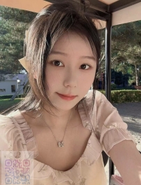 小艾 160cm 42 kg C奶 21 歲    嬌小可愛蘿莉妹 膚質細嫩白皙