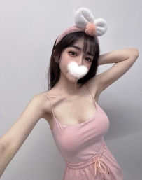 #臺北  雯雯 162.45.D.23歲  外形甜美 第一眼感覺很好看有女友fu