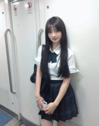 小蓁 162 B 36kg 20歲  清新脫俗的鄰家女孩，