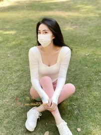 #高雄  君君 165cmC+奶27歲  #美腿 #性感小野貓