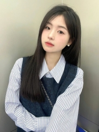 #高雄  悅音 164/47kg/C/20歲    #帶著青春與青澀的雙重魅力