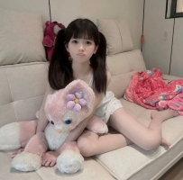 #台北  小奶包 156cm.B奶.19歲  清純可愛 洋氣會打扮可愛女友feel