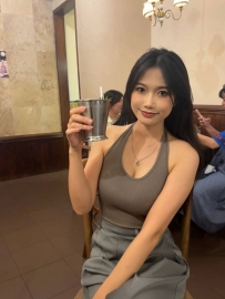 柔安 161.48.D.29歲  撫媚溫柔  風騷會挑逗的輕熟女 很溫婉