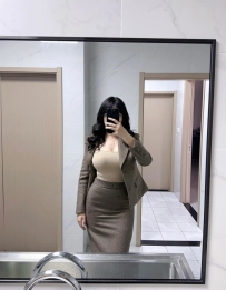 臺中 筱米 167cm / F奶 / 28歲 F杯超濕易高潮