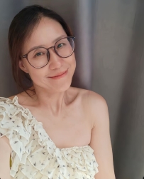 薇恩 162/48kg/C/35歲  老司機級騷貨 一進門就濕