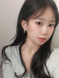 #臺南  貝拉  158cm  45kg C  20歲  嬌小可愛