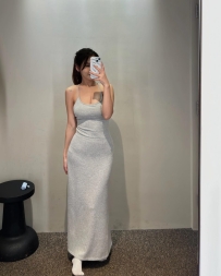 小雲  165cm/48kg/E/25歲  皮膚白皙粉嫩 身材一級棒