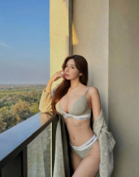 限時開放"高級尤物開箱日    外拍模特女神臉