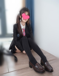 #純鄰家學生妹，  #粉嫩奶頭 長髮甜美  蕉可 155  43  C  19歲