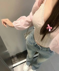 #高雄  小藍 158cm.C奶.44kg.20歲  霸氣側漏的小姐姐