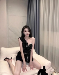 #臺中在線車模半價約 莫妮卡 170cmD奶23歲