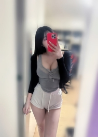 臺北  妮漫 167.50.E.25歲 高挑長腿美乳正妹 身材好