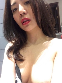 雪蜜160cmC+cup35歲  熟成甜姐兒型  保養極佳看起來像35歲
