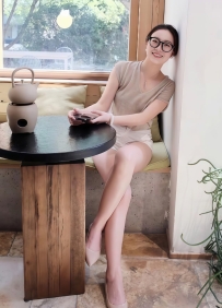 #臺南  玥玥 162.46.D+.33歲  五官精緻  眼神超勾人