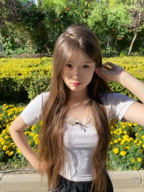 乖乖 156.C.43.20歲  臉蛋漂亮的學生妹 經驗不多