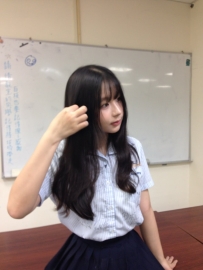 新竹 l 小菲 155cm.43kg. C奶.20歲 l 清純可愛的學生