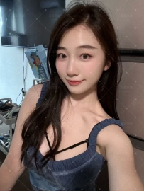 💘  ＃韓系服飾MD／SG    允兒  170／／46／D/25歲  精緻面容，