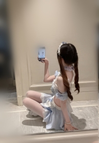 素雪 155cm.42kg.B杯.20歲  小隻馬女孩 皮膚白皙 笑起來很治愈