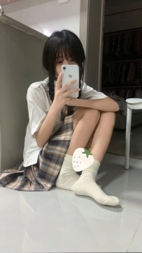 #雙北 思思 156cm.B奶.43kg.18歲 #嬌小學生妹