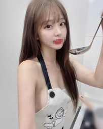 小萱 162.D.45kg.22歲   纖細 腿細 不胖 不瘦 剛剛好