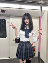 #高雄  舒舒157cm.D奶.45kg.23歲    #嬌小大奶 清純可愛 鄰家妹妹