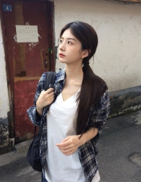 MOMO 160cm 46 C 22歲  #學生妹 小奶 清純 青春可愛妹妹個性害羞