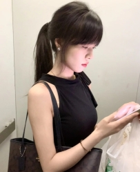 沐涵 155.C+.48.25歲 （90分）    ✨售後：妹妹小隻馬，身材有料