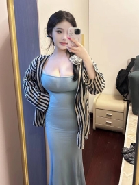 #台中  小樂  165-55-D-24歲   白嫩白嫩的美胸正妹，讓你觸感，