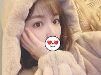 沐鹿 165 E 49 20歲   小性感大奶嫩妹 膚白大波年 輕學生妹