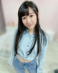 #高雄  芳芳 157/46kg/C奶/23歲  長相可愛 笑起來很甜美