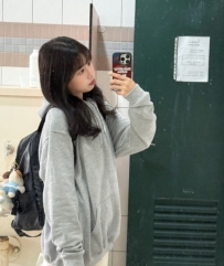 #臺中  花花 158.B.19.45kg  提供服務：舌吻 無套吹 清水溝