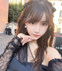 #台中可約  小沫 160 D 23歲  臨時兼職小騷騷. 慾女性質 很敢玩