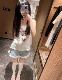 喵喵  157/C+/18/42kg    要不要這麼卡哇伊 18歲小学妹...跟你 啪啪啪...