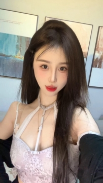 #台北  美琪   164/49/E/26歲    妹妹顏值很高 長相甜美氣質溫柔儒雅