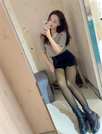 #臺中  艾艾 163cmC奶24歲  文靜的老師  床上格外的主動