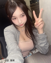 #高雄 戀戀 158.45.D.23歲