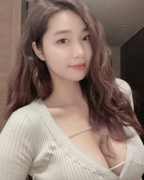 #臺南  茶茶  163cm-E+cup-52kg-27歲  喜歡大波的小哥哥們有福氣啦