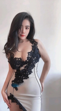 #新竹地區  魚魚 163-31歲-E奶-48kg  E乳地方人妻~兩顆奶子真的超級軟Q，