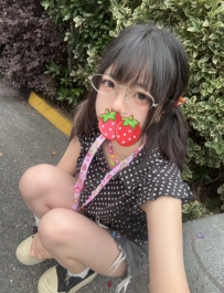 子涵 157.C.19.44kg  #清純學生妹 很可愛的年輕嫩妹