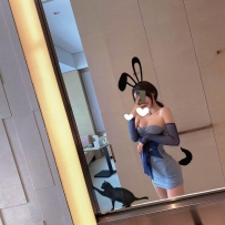 乳暈小  #乳頭粉色 #Q彈堅挺  今今 165小E.23歲 47kg   嫩穴可愛 水多肥嫩 缺愛 單身無男友