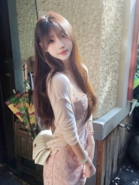 雨晴160 B 23歲 45kg    陽光底下 看似單純的笑容