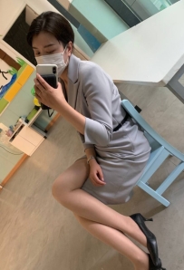 臺北 l 蜜桃 165cm D+ 50kg/29歲 l 單親媽媽 l 耐操 l  性感嫵媚