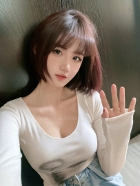 #臺北  可蘭 163cm.48kg.D奶.22歲  彩妝師可蘭，顏值爆表