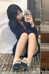 義守大學 尼尼 156.D.19.43kg 臨時報班童顔巨乳在校學生