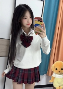嬌玲 160/C/19歲    #今日初次兼職   長得漂亮 主動活潑類型